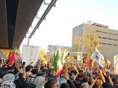 عراق به پا خاست/ آغاز تشییع پیکر امام شهید در نجف اشرف